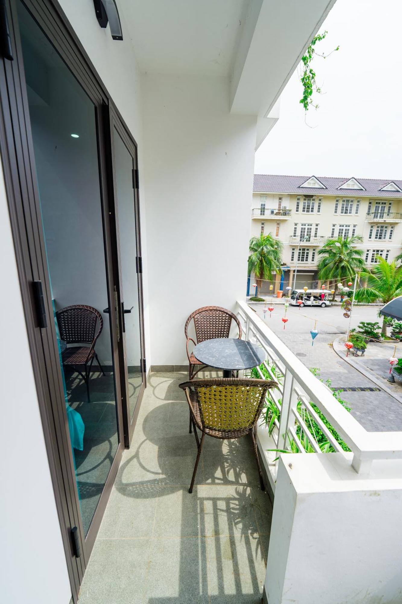 Swan Motel Ha Long Exterior photo